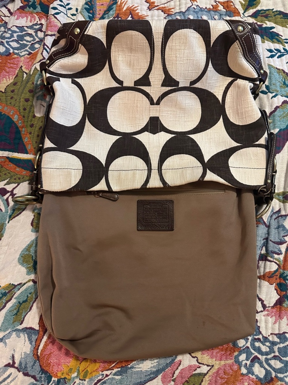 Vintage Coach Carly LARGE Beige and Brown Leather Trim Canvas Shoulder Bag Y2K - Picture 14 of 16